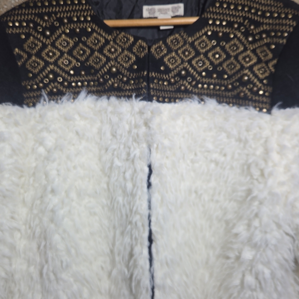 Women's Black and White Faux Fur Jacket - Picture 2 of 10